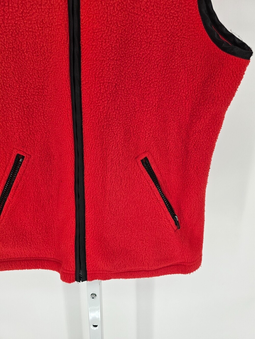 Villager by Liz Claiborne Womens Sz PL Petite Zip Up Fleece Vest Jacket Red - Picture 2 of 4